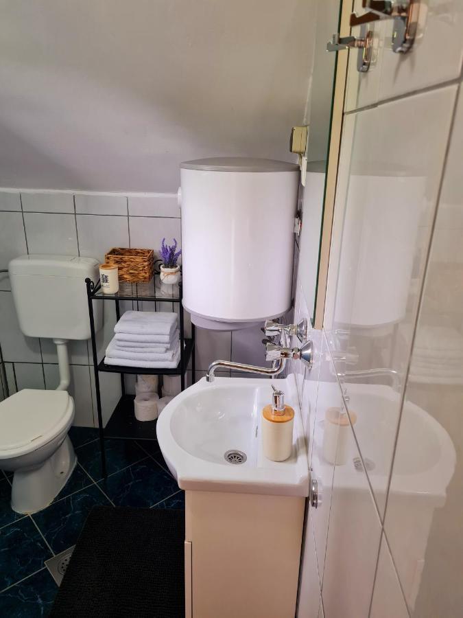 Apartman Poznanovic Apartment Раковица Екстериор снимка